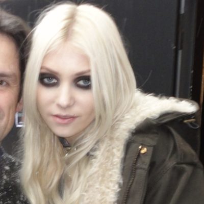 Taylor Momsen Autograph Profile by RACC - Taylor Momsen Autographs