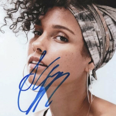 Alicia Keys Autograph Profile