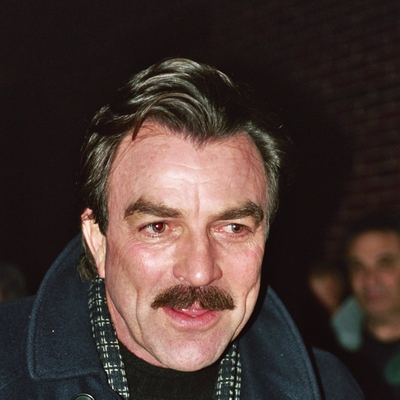 Tom Selleck Autograph Profile by RACC - Tom Selleck Autographs, Signing ...