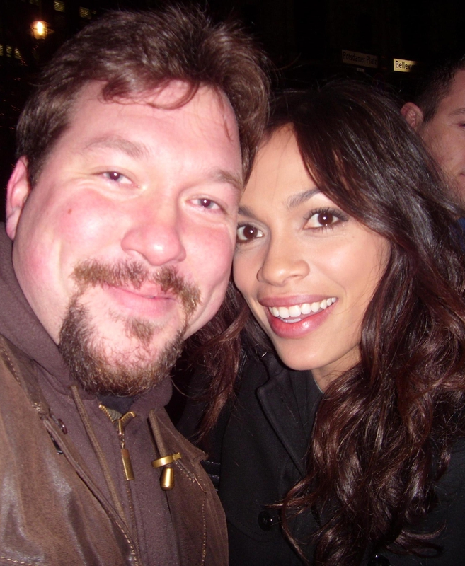 Rosario Dawson Photo with RACC Autograph Collector RB-Autogramme Berlin Rosario Dawson Photo with RACC Autograph Collector RB-Autogramme Berlin