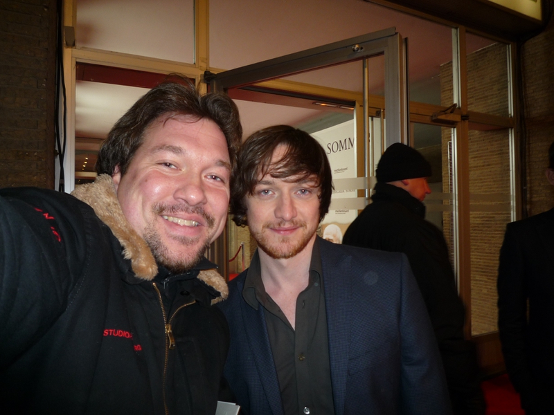James McAvoy Photo with Authentic Autograph Dealer RB-Autogramme Berlin James McAvoy Photo with Authentic Autograph Dealer RB-Autogramme Berlin