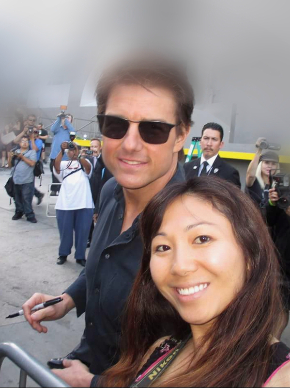 Tom Cruise Photo with RACC Autograph Collector Tina Chin Tom Cruise Photo with RACC Autograph Collector Tina Chin