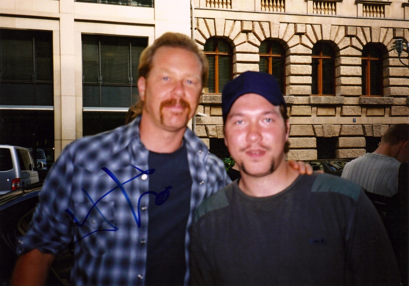 James Hetfield Photo with RACC Autograph Collector RB-Autogramme Berlin