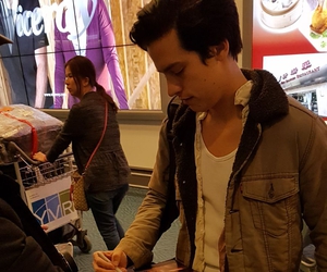 Cole Sprouse Cole Sprouse