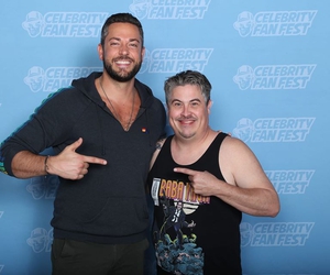 Zachary Levi Zachary Levi
