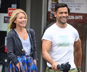 Kelly RipaMark Consuelos Kelly RipaMark Consuelos