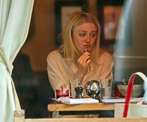 Dakota Fanning Dakota Fanning