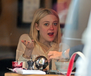 Dakota Fanning Dakota Fanning