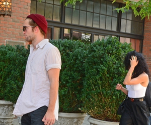 FKA TwigsRobert Pattinson FKA TwigsRobert Pattinson