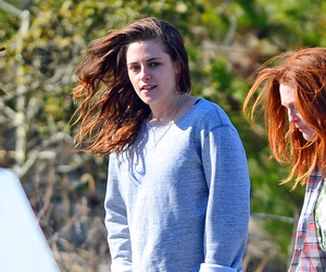 Julianne MooreKristen Stewart Julianne MooreKristen Stewart