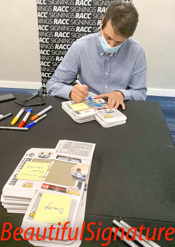 Ralph Macchio Signing Autographs for RACC Autograph Collector Dario Alequin Ralph Macchio Signing Autograph for RACC Autograph Collector Dario Alequin