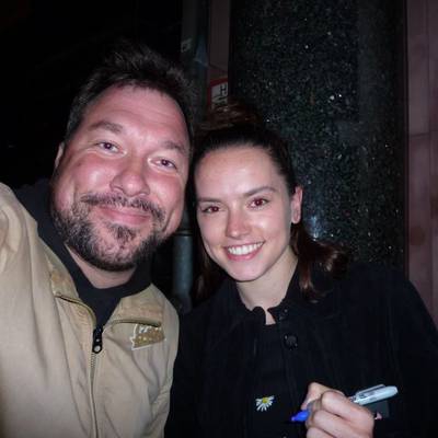 Daisy Ridley Autograph Profile By Racc Daisy Ridley Autographs