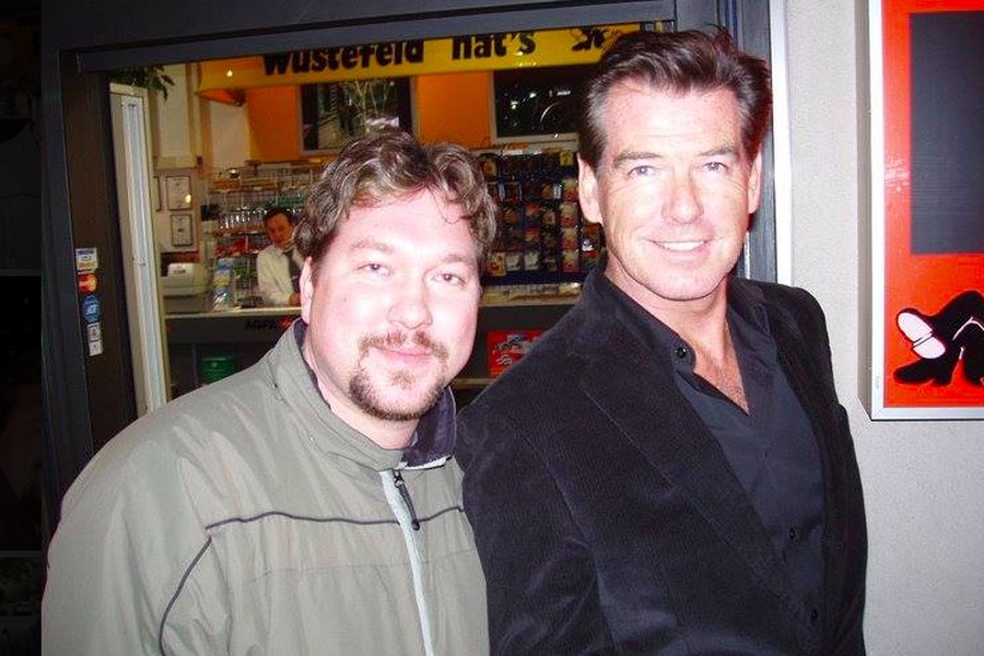 Pierce Brosnan Pierce Brosnan