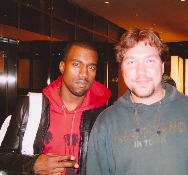 Kanye West Photo with RACC Autograph Collector RB-Autogramme Berlin
