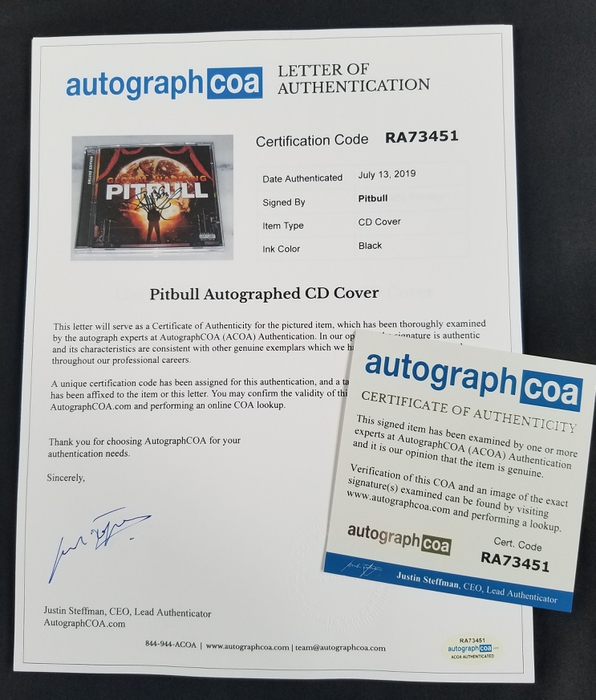 AutographCOA (ACOA) Authentication's Letter of Authenticity (LOA) is included. AutographCOA (ACOA)
Authentication's Letter of Authenticity (LOA) is included.