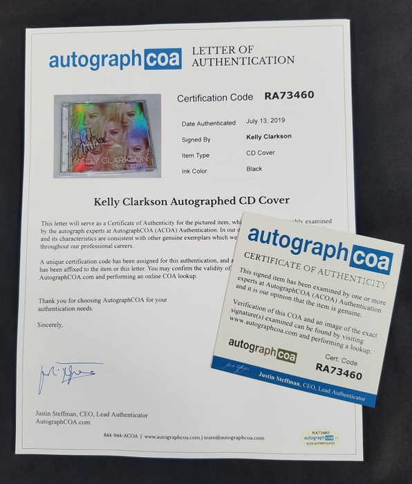 AutographCOA (ACOA) Authentication's Letter of Authenticity (LOA) is included. AutographCOA (ACOA)
Authentication's Letter of Authenticity (LOA) is included.