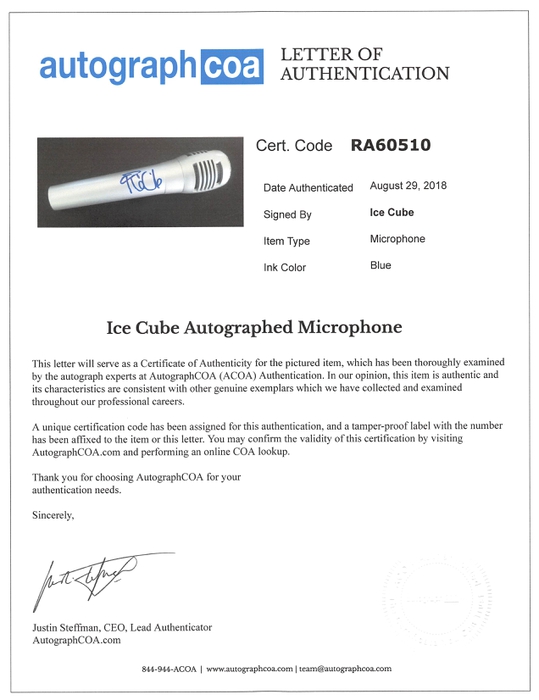 AutographCOA (ACOA) Authentication's Letter of Authenticity (LOA) is included. AutographCOA (ACOA)
Authentication's Letter of Authenticity (LOA) is included.