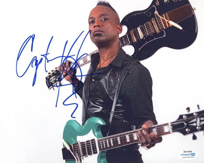 Item # 150037 - Captain Kirk Douglas "The Roots" AUTOGRAPH Signed 8x10 Photo