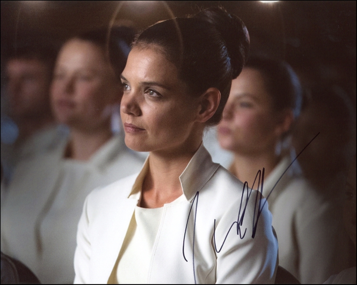 Item # 131984 - Katie Holmes "The Giver" AUTOGRAPH Signed 8x10 Photo B