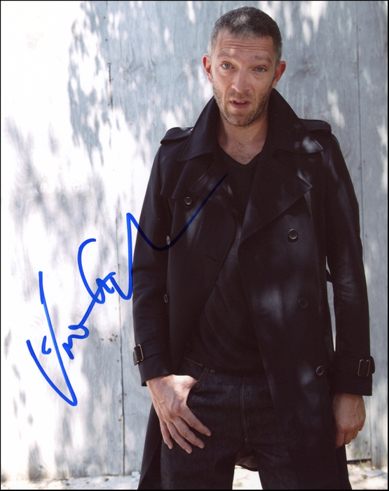 Item # 130427 - Vincent Cassel "Black Swan" AUTOGRAPH Signed 8x10 Photo