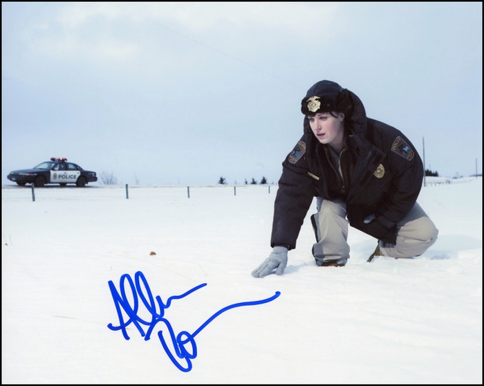 Item # 135877 - Allison Tolman "Fargo" AUTOGRAPH Signed 'Molly Solverson' 8x10 Photo