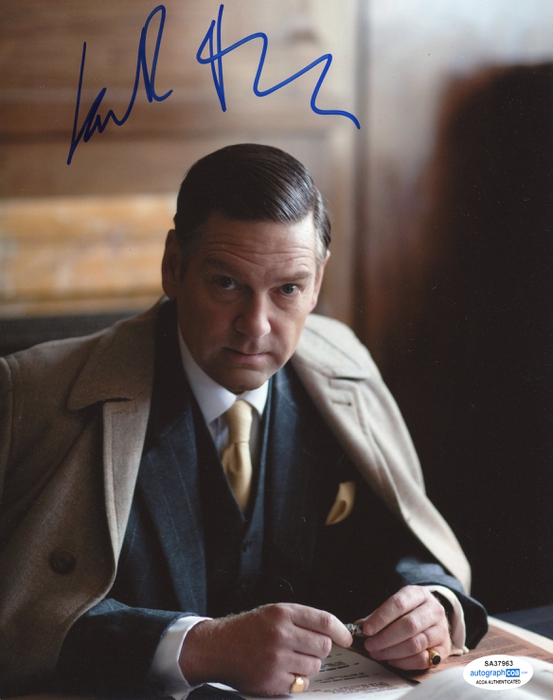 Item # 139121 - Kenneth Branagh "My Week with Marilyn" AUTOGRAPH Signed 8x10 Photo
