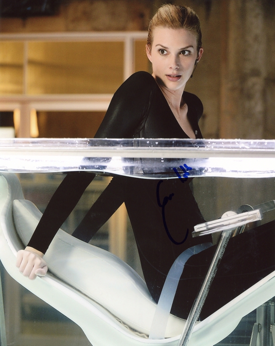 Item # 71810 - Emma Ishta "Stitchers" AUTOGRAPH Signed 8x10 Photo