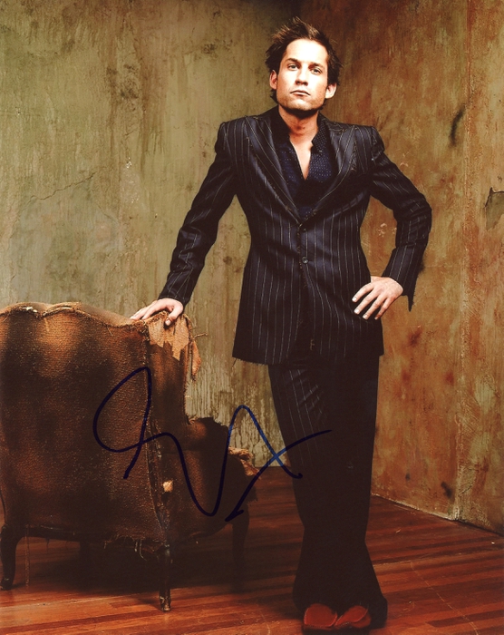Item # 75880 - Enrique Murciano "Without a Trace" AUTOGRAPH Signed 8x10 Photo