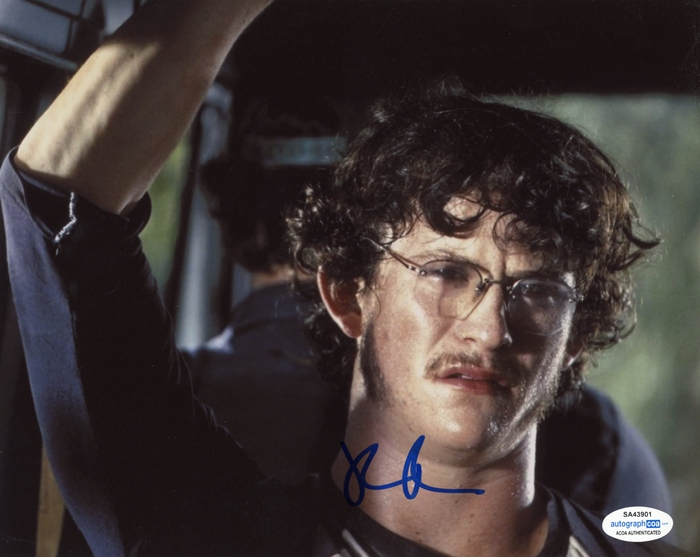 Item # 139953 - Jonathan Tucker "The Texas Chainsaw Massacre" AUTOGRAPH Signed 8x10 Photo B