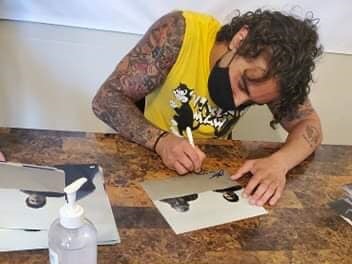 Item # 143493 - Jake Cannavale "The Mandalorian" AUTOGRAPH Signed 'Toro Calican' 8x10 Photo Q