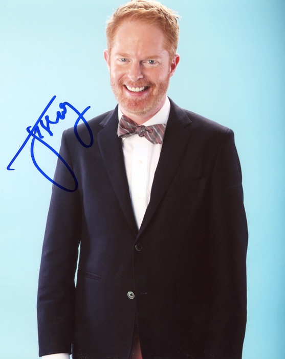 Item # 131258 - Jesse Tyler Ferguson "Modern Family" AUTOGRAPH Signed 8x10 Photo B