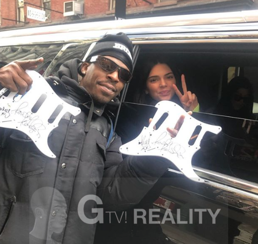 Kendall Jenner Photo with RACC Autograph Collector GTV Reality Kendall Jenner Photo with RACC Autograph Collector GTV Reality