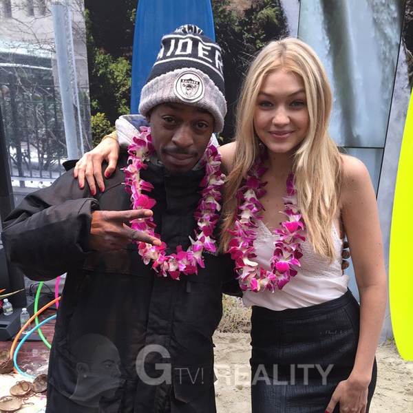 Gigi Hadid Photo with RACC Autograph Collector GTV Reality | Real ...